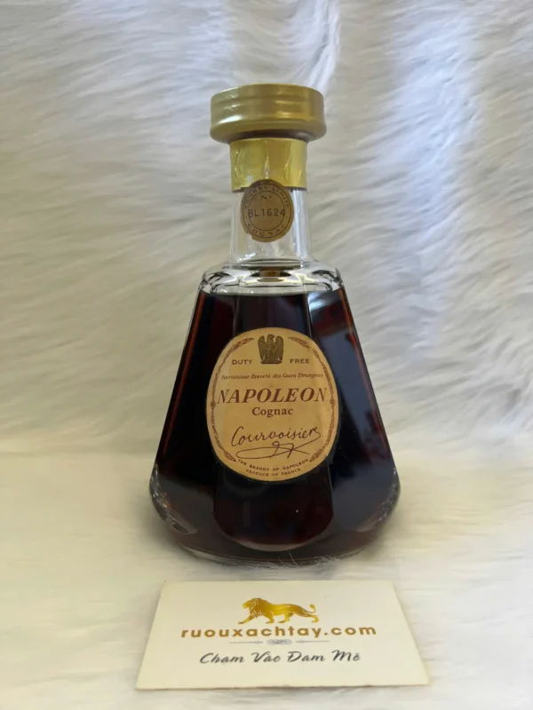 Napoleon Courvoisier Cognac Baccarat Decanter 40% 75cl (2)