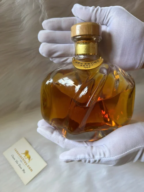 Nikka Whisky Hakodate City 70th Anniversary 1992 (1)