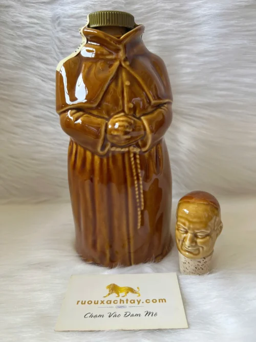 Abbots Choice Figurine Bottled 1970s 75cl (2)