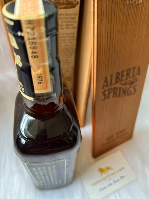Alberta Springs Old Time Canadian Whisky 1976 5 Alberta Springs Old Time Canadian Whisky 1976 (3)