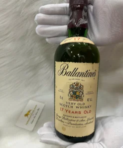 Ballantines 17 year old 1970s (1)