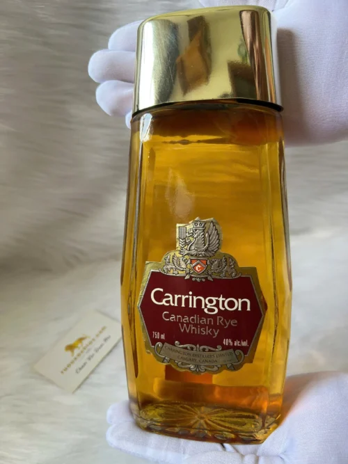 Carrington Canadian Rye Whisky 1983 (1)
