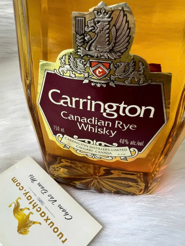 Carrington Canadian Rye Whisky 1983