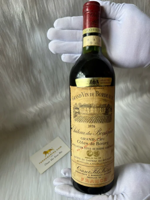 Chateau Du Bousquet Côtes de Bourg 1976 (1)