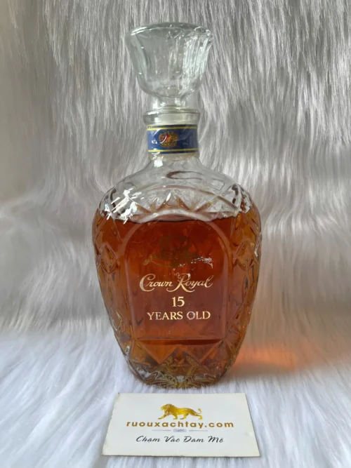 Crown Royal 15 Year Canadian Whisky (5)