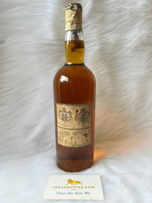 Highland Queen Scotch Whisky 1950s 9 Highland Queen Scotch Whisky 1950s (2)