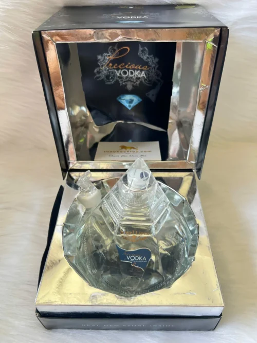 Jewel Lines Precious Vodka 700ml (3)