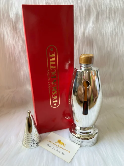 Nikka The Pen is Mightier Than The Sword 50cl 6 Nikka The Pen is Mightier Than The Sword 50cl (2)