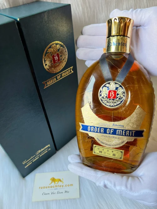 Schenley Order Of Merit 15YO Blended Canadian Whisky Distilled 1948 Bottled 1963 (40%, 75cl) (1)