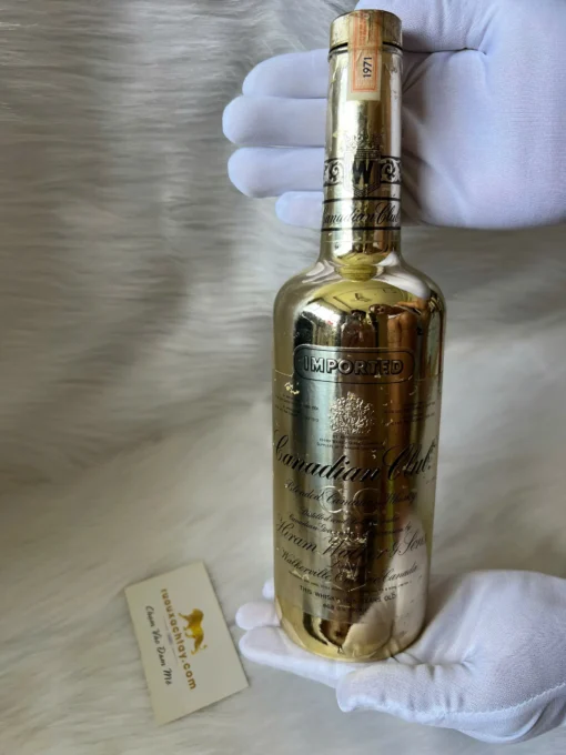 Whisky Canadian Club Gold 1971 (1)