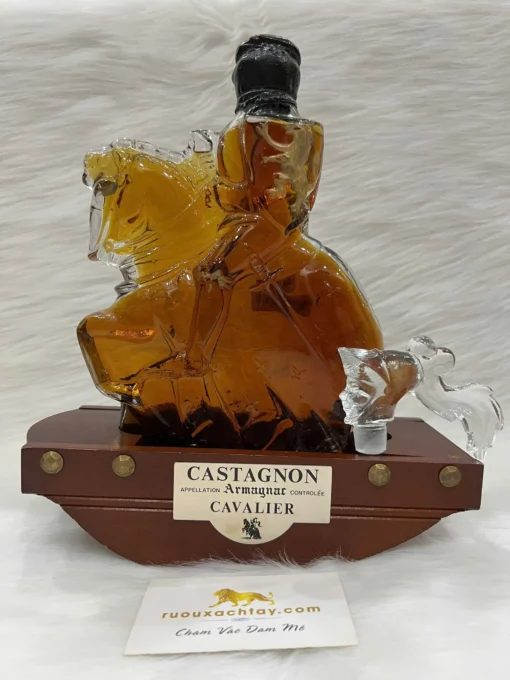 XO Armagnac Castillon Knight Glass Bottle (3)