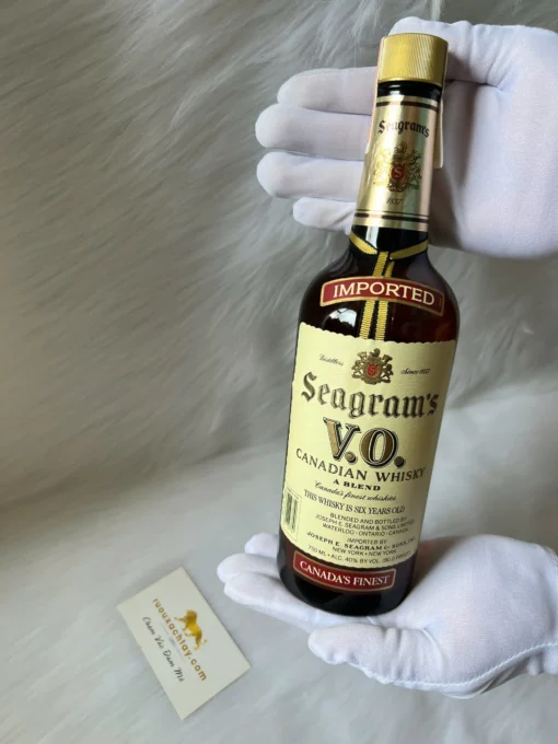 1986 Seagrams VO Canadian Whisky (1)