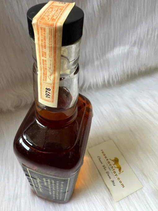Alberta Springs Old Time Canadian Whisky 1978 (1)