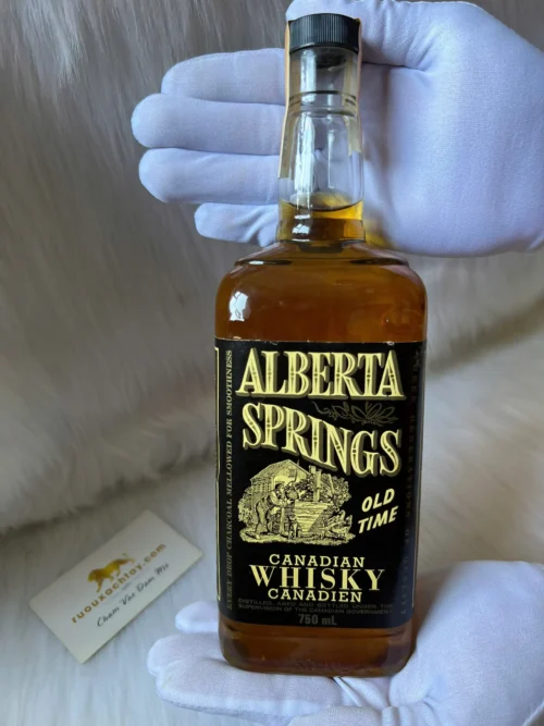 Alberta Springs Old Time Canadian Whisky 1978 (3)