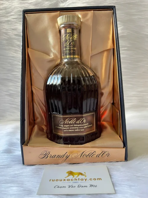 Brandy Suntory Noble Dor (2)