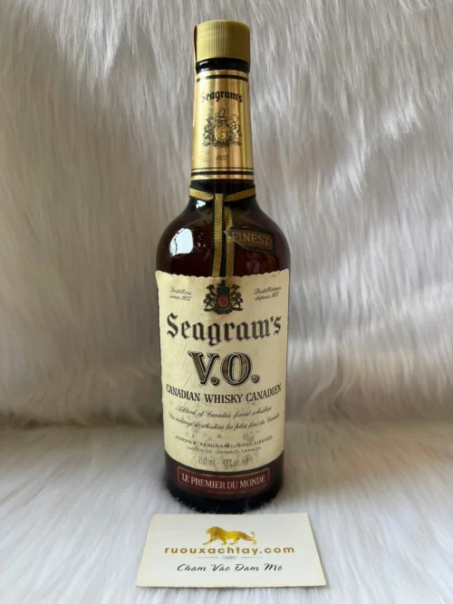 Seagrams VO 1982 Canadian Whisky 6 Seagrams VO 1982 Canadian Whisky (3)