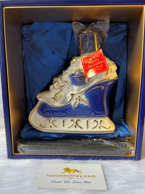Suntory Brandy Extra Merry Christmax 1990 (1)