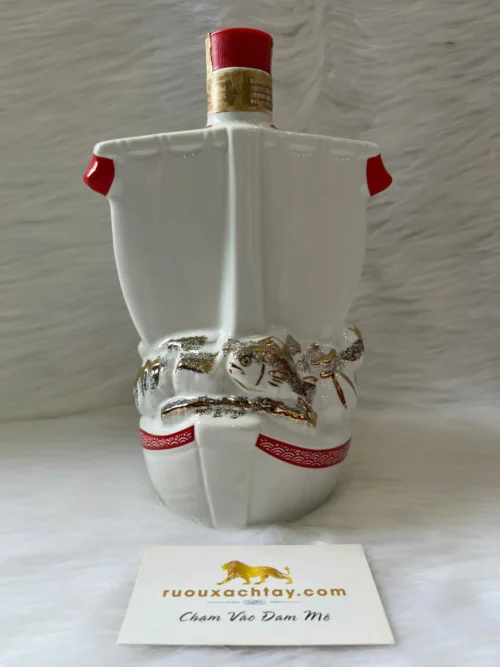 Suntory Royal 12 Years Whisky Zodiac Snake 2001 (4)