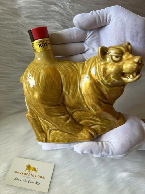 Whisky Suntory Royal Cung Hoàng Đạo Năm Dần 2022 (1)