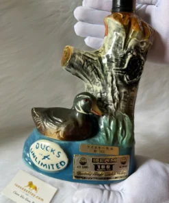 1975 Jim Beam Ducks Unlimited Kentucky Straight Bourbon Whiskey (2)
