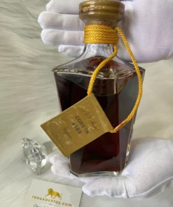 Cognac Martell Cordon Bleu 1970s Baccarat Crystal Decanter (1)