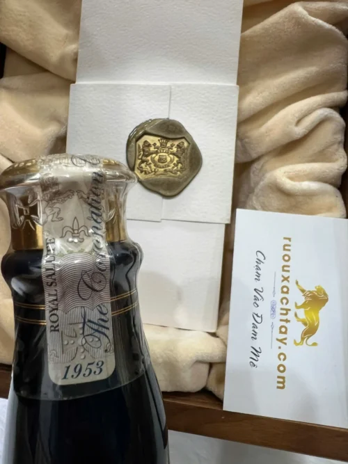 Royal Salute 50 Year Old Coronation Cask Blended Scotch Whisky 11 Royal Salute 50 Year Old Coronation Cask Blended Scotch Whisky (11)