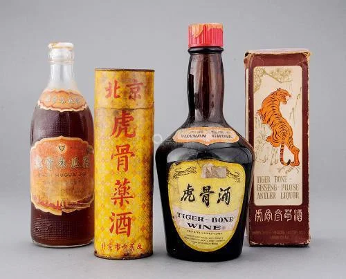Rươu xương hổ Trung Quốc