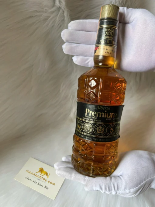1972 Alberta Premium Special Mild Canadian Rye Whisky (1)