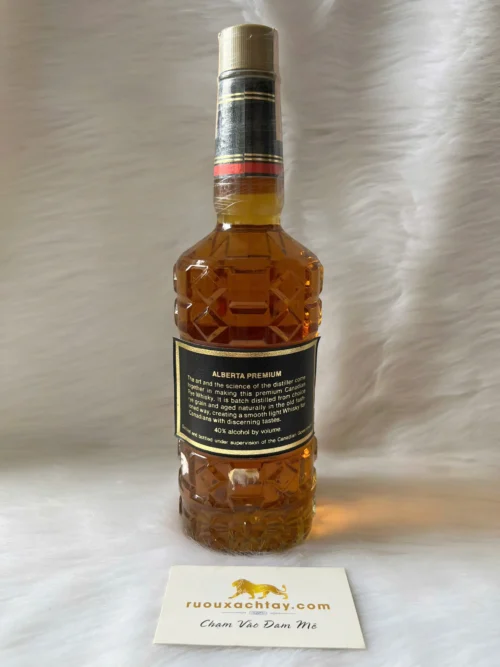 1972 Alberta Premium Special Mild Canadian Rye Whisky (3)