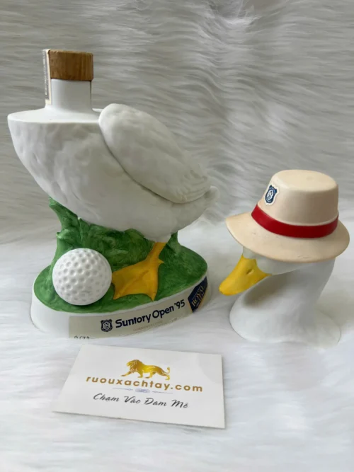 Japanese Whisky Suntory Royal 12yo Suntory Open Golf Tournament 1995 5 Japanese Whisky Suntory Royal 12yo Suntory Open Golf Tournament 1995 (3)