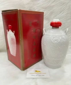 Kinmen Kaoliang Liquor in Porcelain Jar (2)