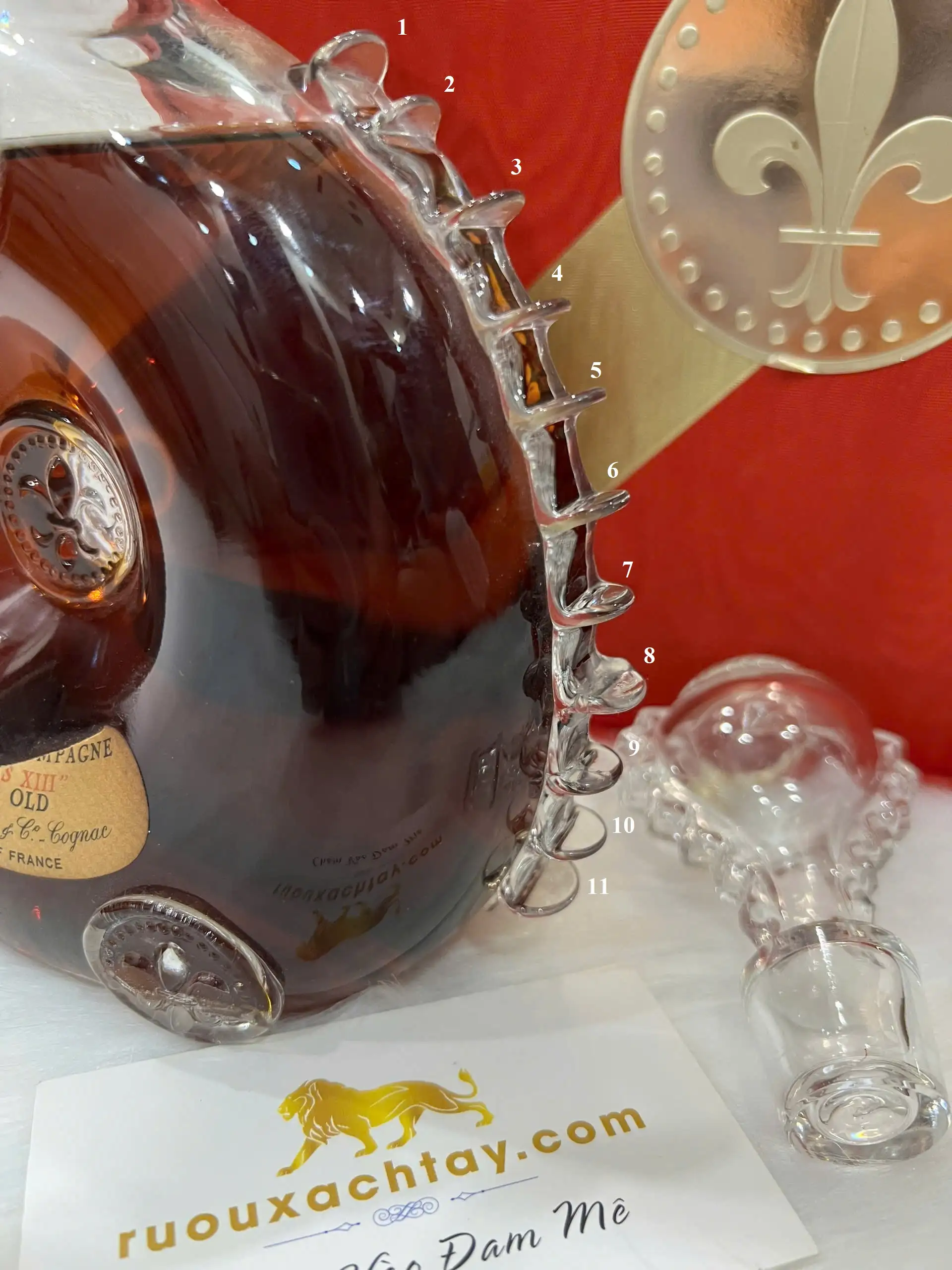 Remy Martin Louis XIII Very Old White Seal 11 Thorn 12 Remy Martin Louis XIII Very Old White Seal 11 Thorn (4)
