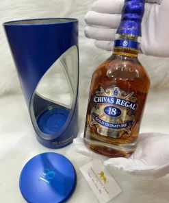 Rượu Chivas Regal 18 Năm Pininfarina (1)