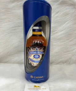 Rượu Chivas Regal 18 Năm Pininfarina (2)