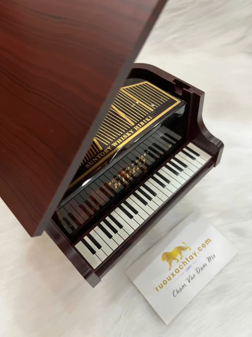 Suntory Hibiki Whisky Musical Instrument Piano (4)