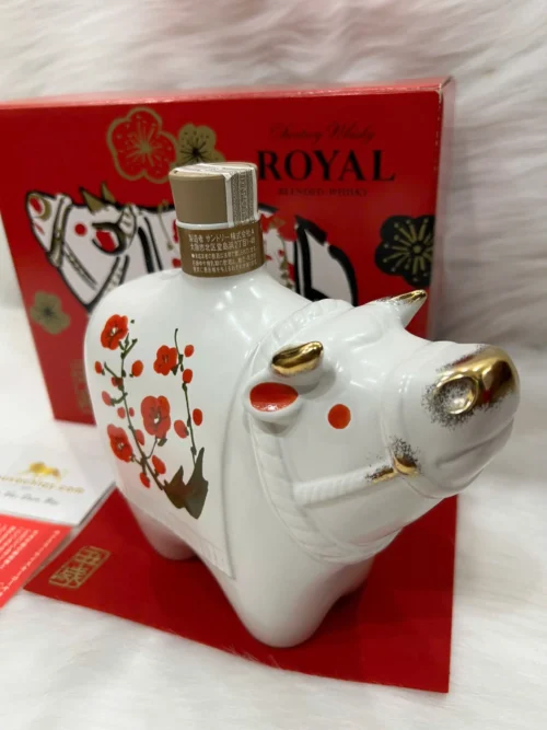 Suntory Royal Whisky Zodiac White Ox 2009 (3)