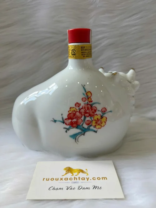 Suntory Whisky Royal Year Of The Ox 2021 (3)