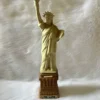 1985 Jim Beam Whiskey Statue Of Liberty Decanter (1)