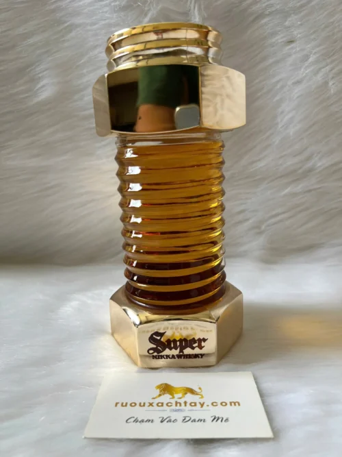 Super Nikka Whisky Bolt Bottle (2)