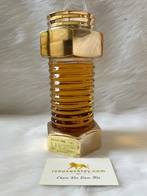 Super Nikka Whisky Bolt Bottle (3)