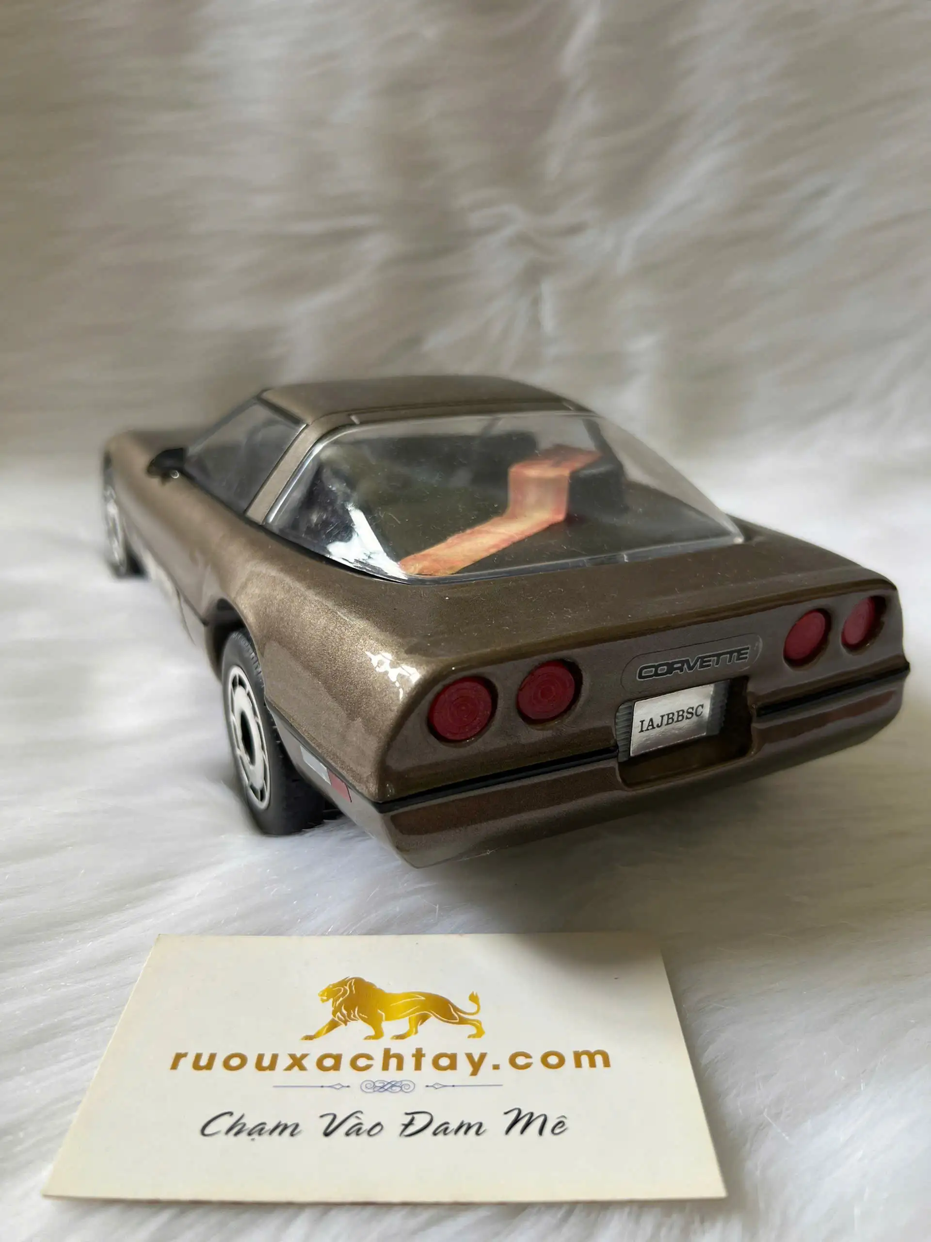 Jim Beam 1984 Bronze Corvette 4 Jim Beam 1984 Bronze Corvette (4)