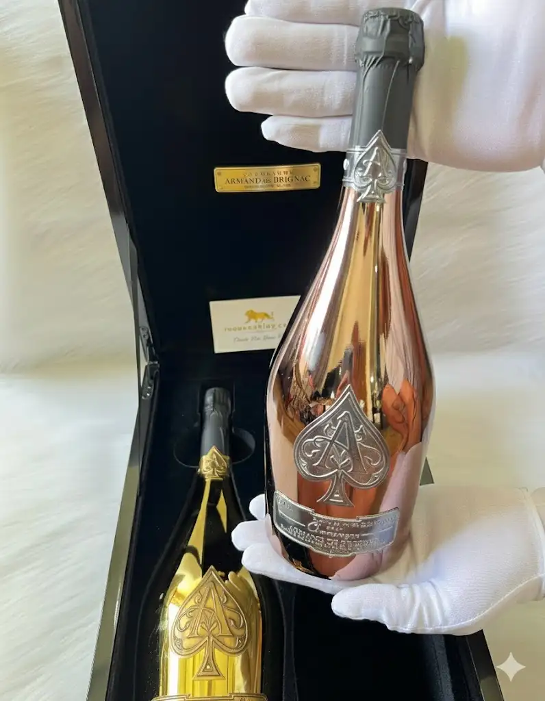 Gift Set 2 Champagne Armand De Brignac Gold Brut & Armand De Brignac Blanc de Noirs 6 Gift Set 2 Champagne Armand De Brignac Gold Brut & Armand De Brignac Blanc de Noirs (5)