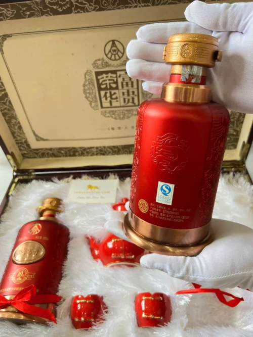 Gift Set Rượu Ngũ Lương Dịch Sự Thịnh Vượng Và Giàu Có 7 Gift Set Rượu Ngũ Lương Dịch Sự Thịnh Vượng Và Giàu Có (4)