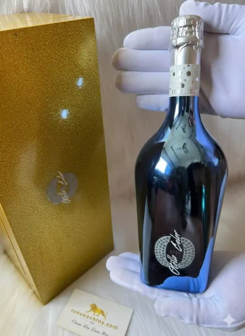 Rượu vang sủi Ottelo Ceci Colors Blue Metal (1)