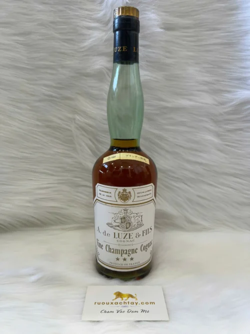 A. de Luze & Fils 3 star Fine Champagne Cognac 1960's (1)