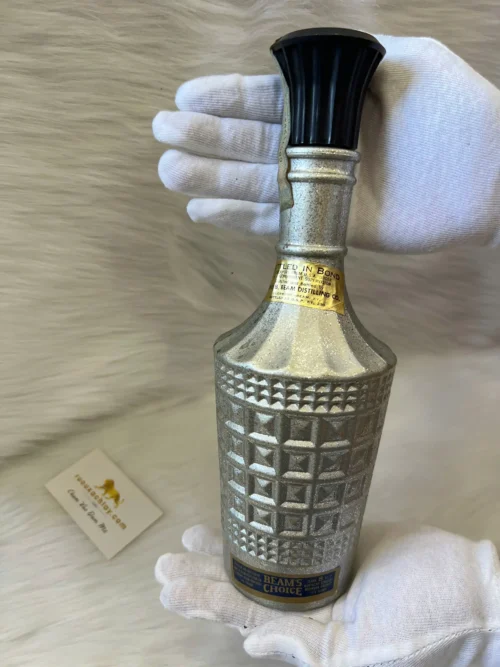 Rượu Hàn Quốc Gyongju Bopju 8 Beam’s Choice 8 Year Diamond Quilted Silver 1970s Bottling (1)