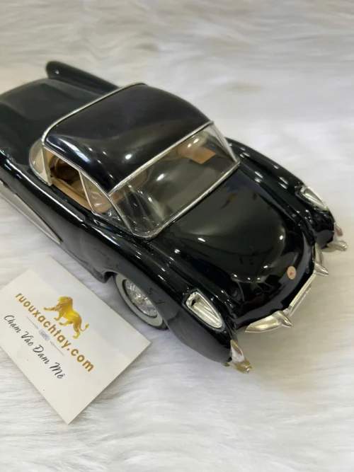 Bourbon Jim Beam 1957 Corvette Black (6)