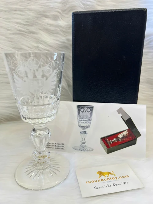 Các Chuyên Gia Rượu Nghĩ Gì Về Rượu Whisky Được Yêu Thích ? 34 Galleria Ceramica Frederic The Great Limited Edition (1)