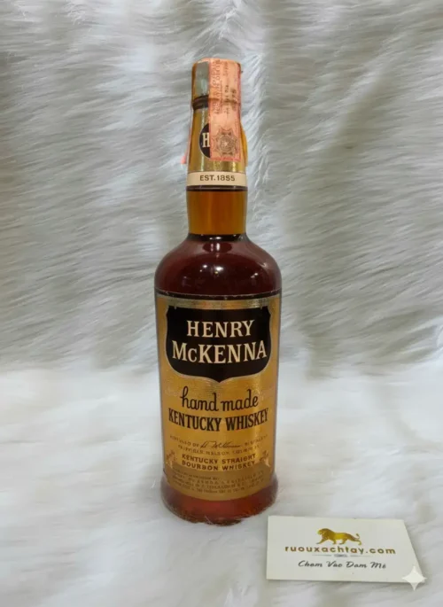Henry McKenna Handmade Kentucky Straight Bourbon Whiskey