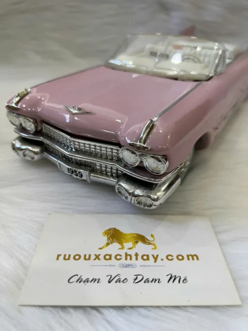 Jim Beam Bourbon Whiskey 1959 Cadillac Eldorado Pink (2)
